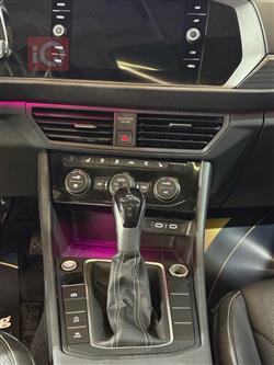 ڤۆڵکسواگن جێتا